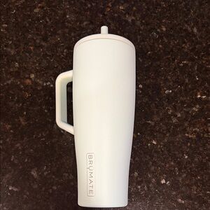 BrüMate Tumbler with Handle